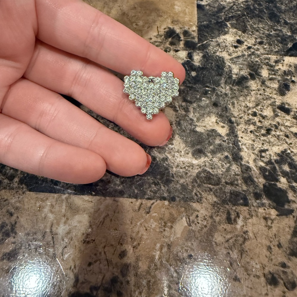 Diamanté Silver Heart Brooch - Picture 4 of 7